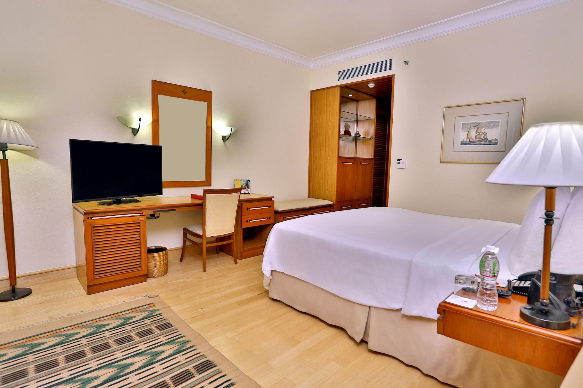 The Fern-an Ecotel Hotel, Hotel 5*